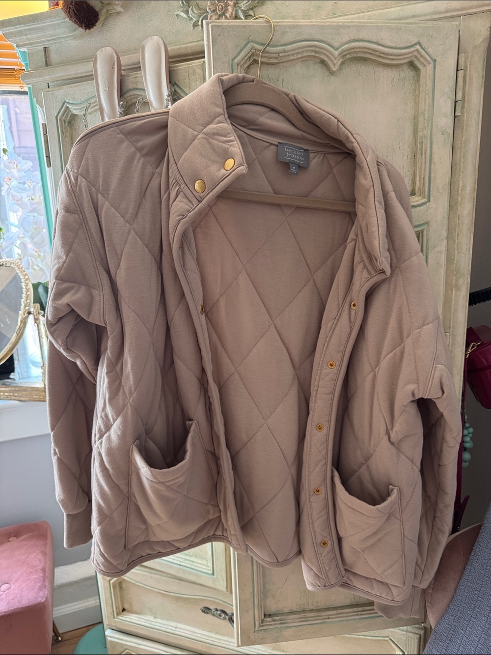 Women's Quilted Bomber Jacket in Tan with Snap Closure